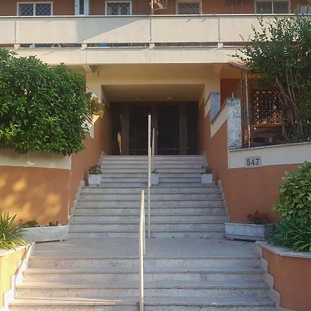 Casa Stazione Magliana Lägenhet Rom Exteriör bild